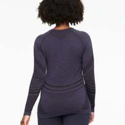 Kari Traa Women's Oline Long Sleeve -Wells Lamont Sales Store 623128 OLINE LONGSLEEVE ROYAL MODEL 2 Karitraa