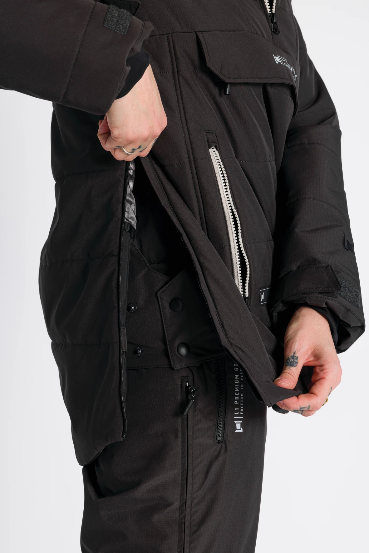 NITRO SNBD/ L1 OUTERWEAR L1 Women's Snowblind Jacket - Image 6